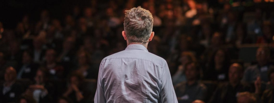 Wer vor Publikum spricht, muss mehr tun als nur reden